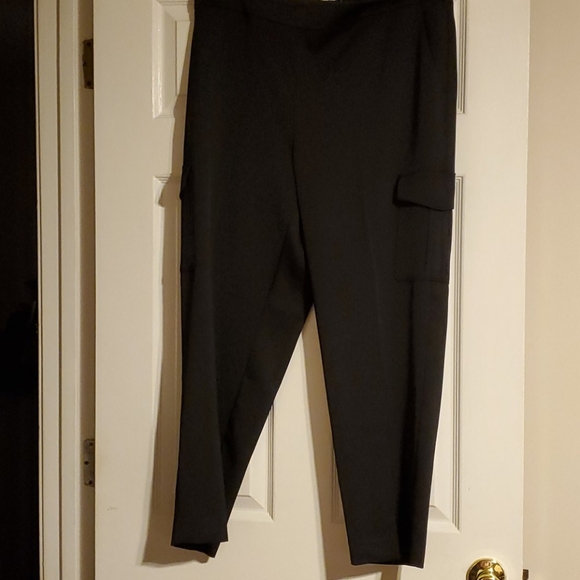 Pant - Picture 1 of 3